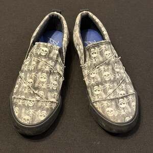 Blowfish Malibu Kids Piper-KB Skull Island Slip-On Canvas Sneakers sz
